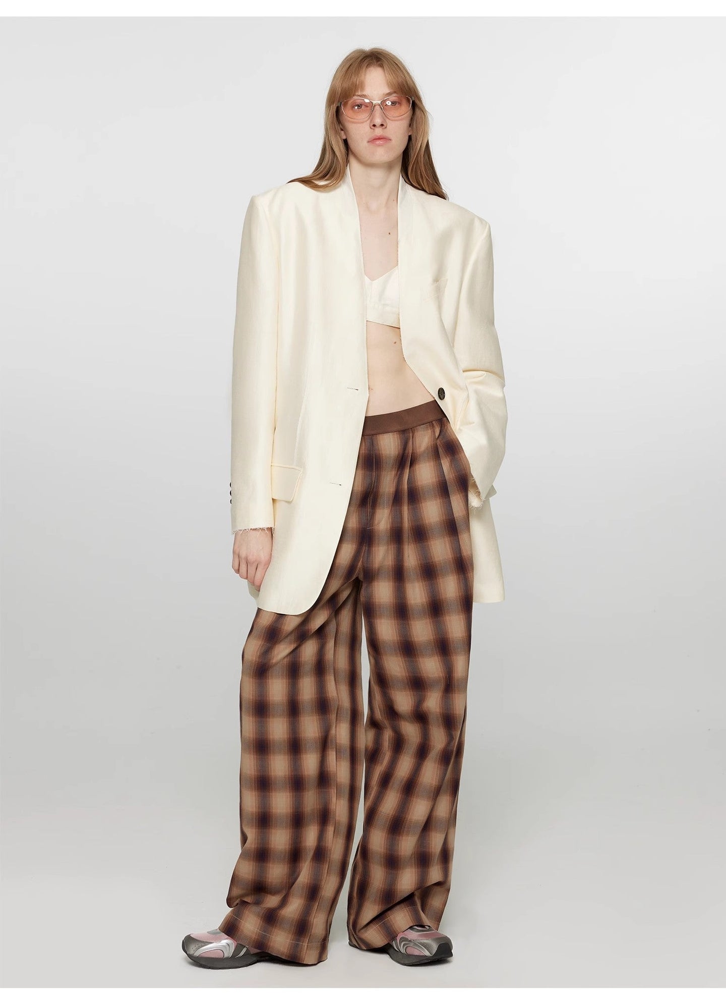 Street Corner Dyed Retro Pants for Women, Elastic Waist Straight-Leg - styling view | The BB's Box