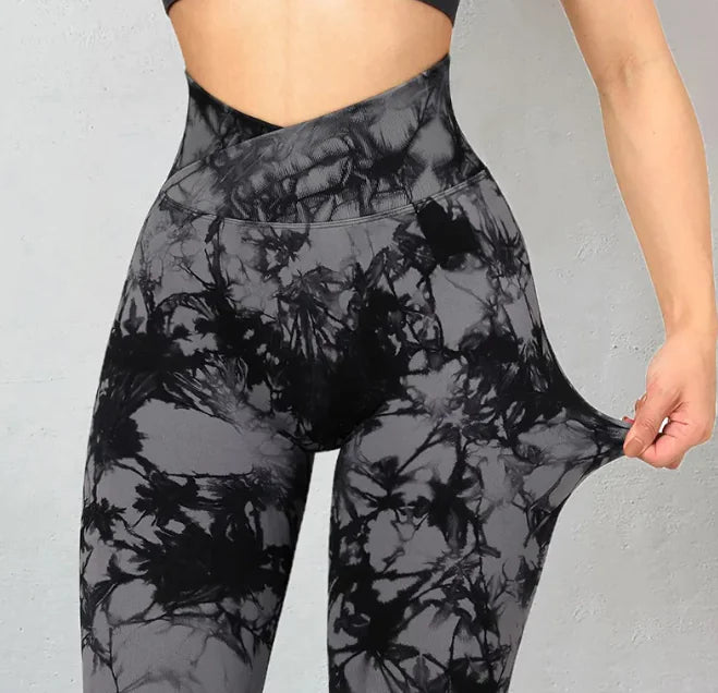 Cross Pant - front view | The BB's Box