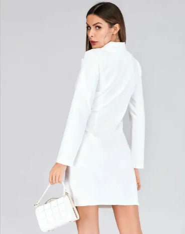 Vestido com blazer abotoado