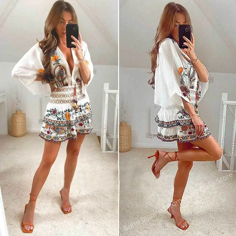 Vestido com bordado floral em estilo boho