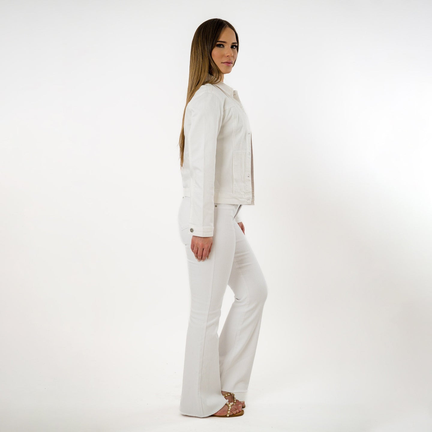 3/4 Sleeve Front Pocketed Jacket - styling view | The BB's Box