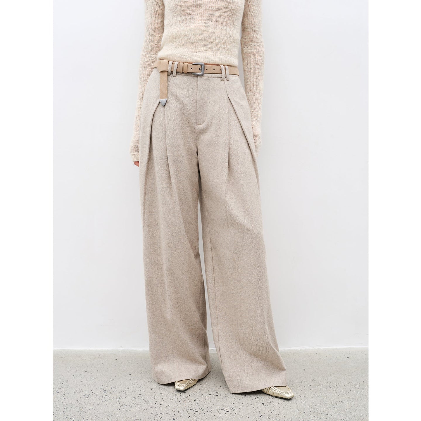Casual and Relaxed Wool-Blend Double-Pleated Straight Draped Wide-Leg - detail view | The BB's Box