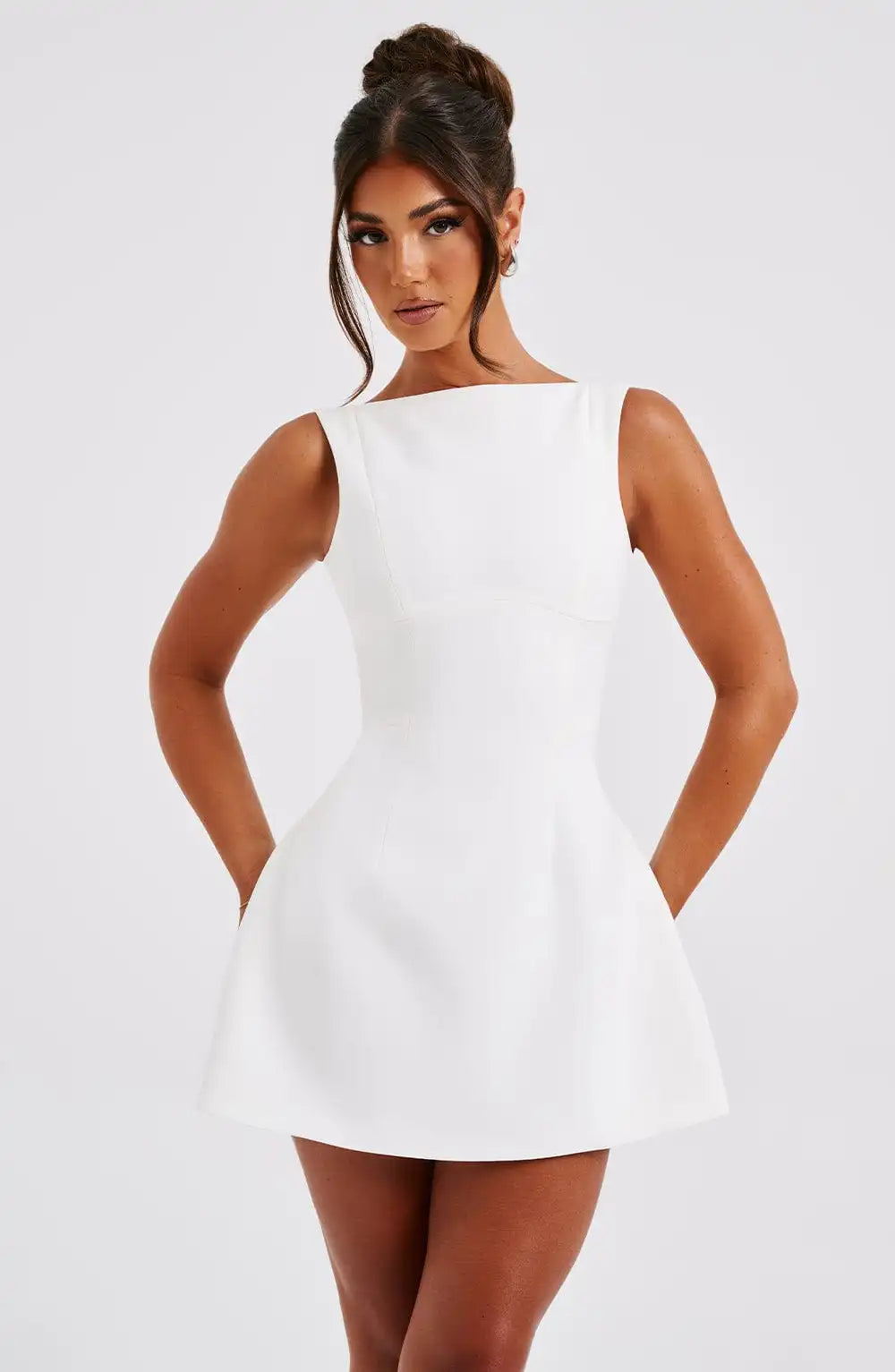 Alicia Mini Dress - Womens favorite - close-up | The BB's Box