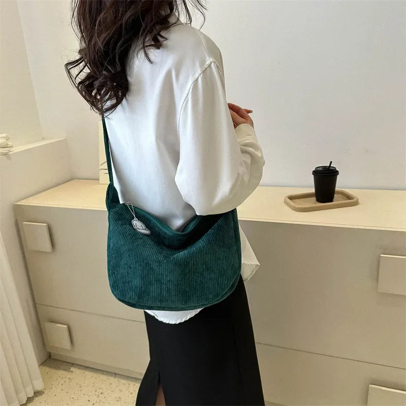 Bolsas transversais de veludo cotelê para mulheres
